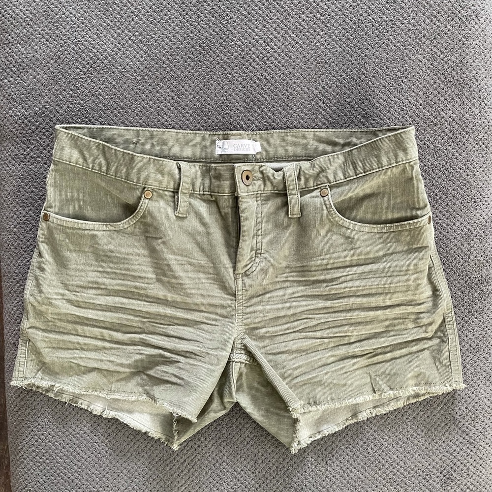 Carve Designs Oahu Shorts